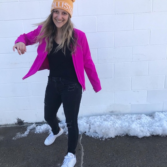 Meet your Posher, Evan - Picture 3 of 5